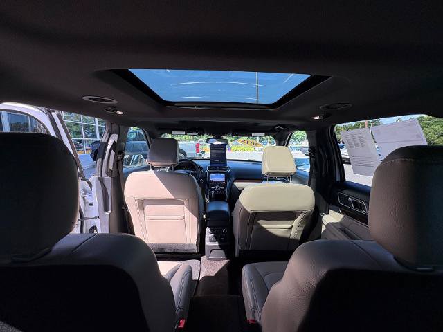 Certified 2018 Ford Explorer Limited w/ Equipment Group 301A FWD image 37