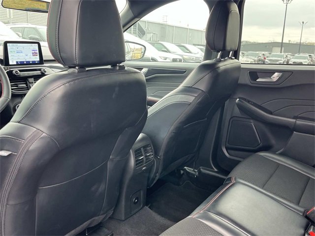 Certified 2025 Ford Escape ST-Line image 15
