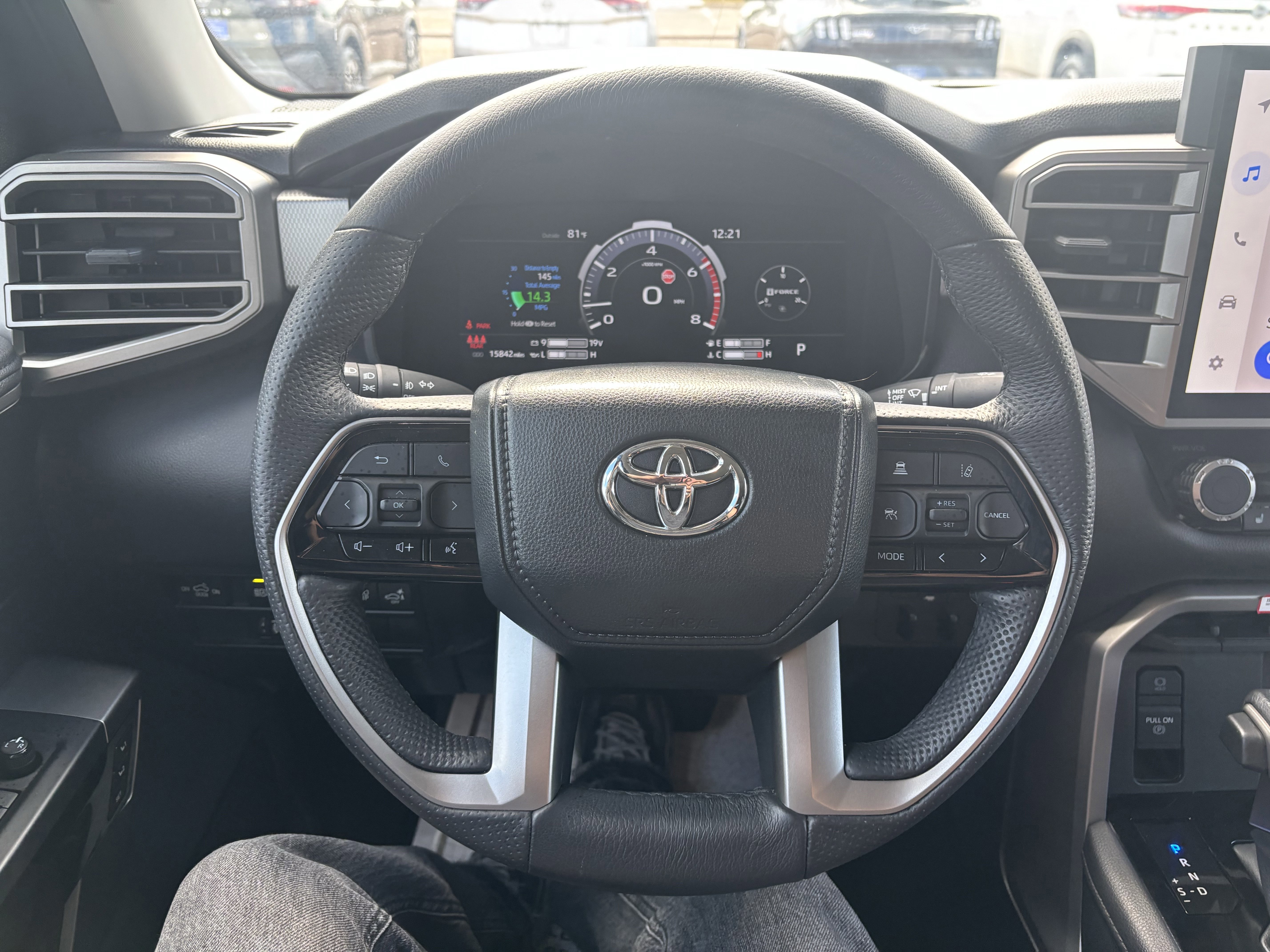 Used 2024 Toyota Tundra Limited image 26