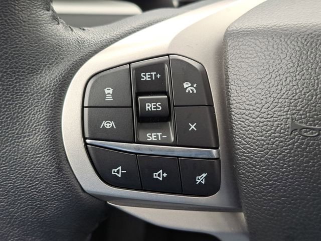 Certified 2023 Ford Explorer XLT w/ Equipment Group 202A AWD/4WD image 14