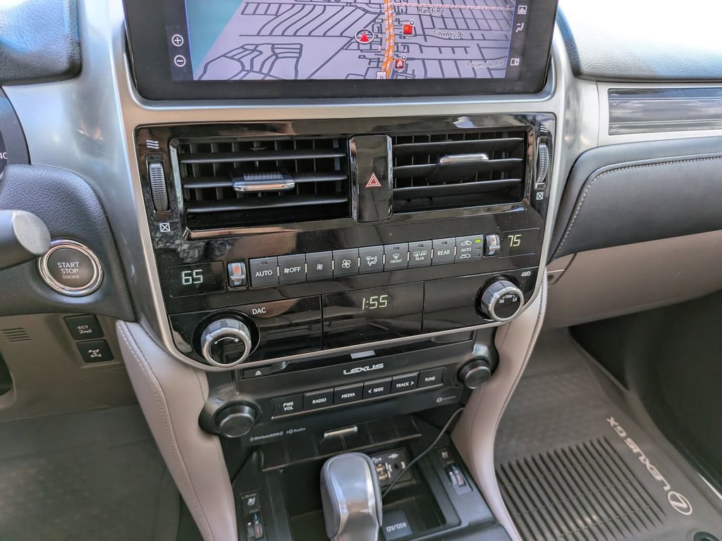 Used 2023 Lexus GX 460 Premium w/ Premium Package AWD/4WD image 23