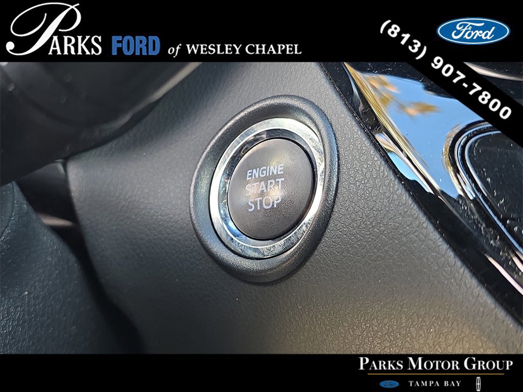 Used 2021 Toyota C-HR XLE image 24