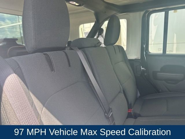 Used 2024 Jeep Wrangler Unlimited image 28