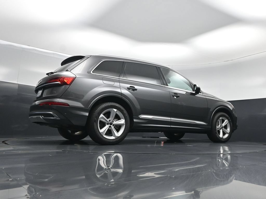 Used 2024 Audi Q7 2.0T Premium AWD/4WD image 46
