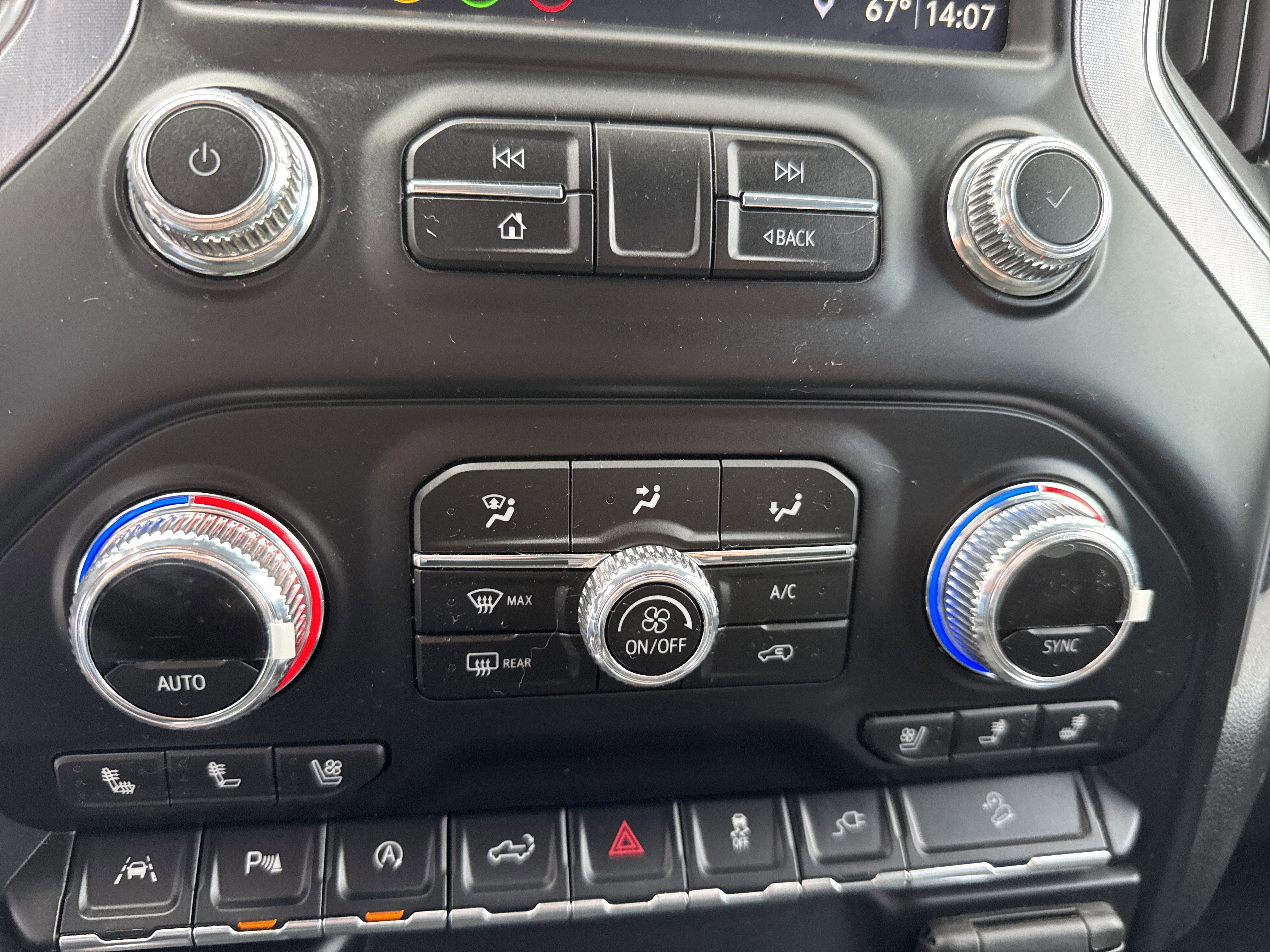 Used 2019 GMC Sierra 1500 SLT w/ SLT Premium Package image 57