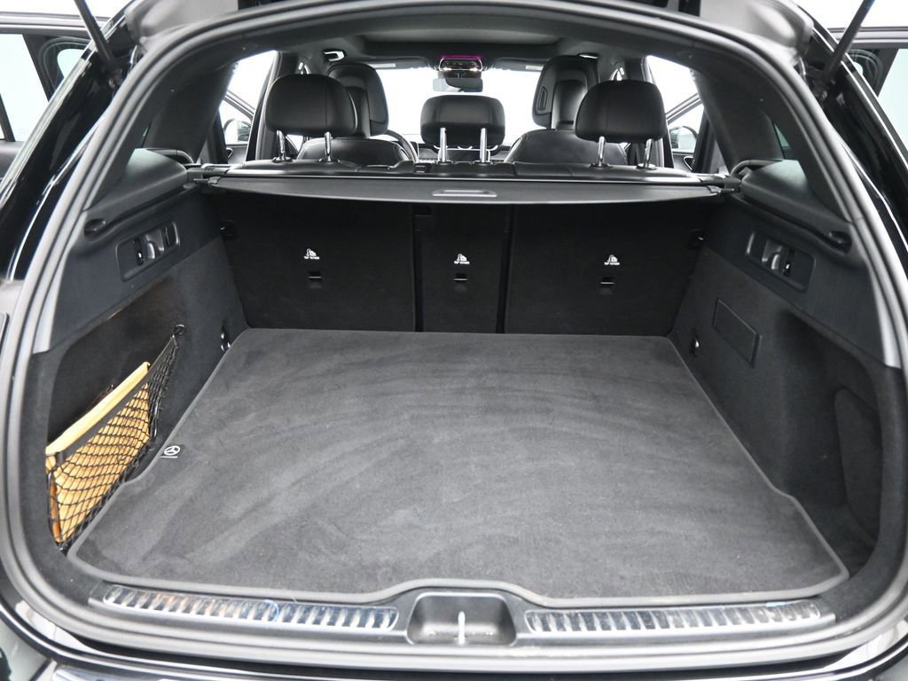 Used 2023 Mercedes-Benz GLC 300 image 47