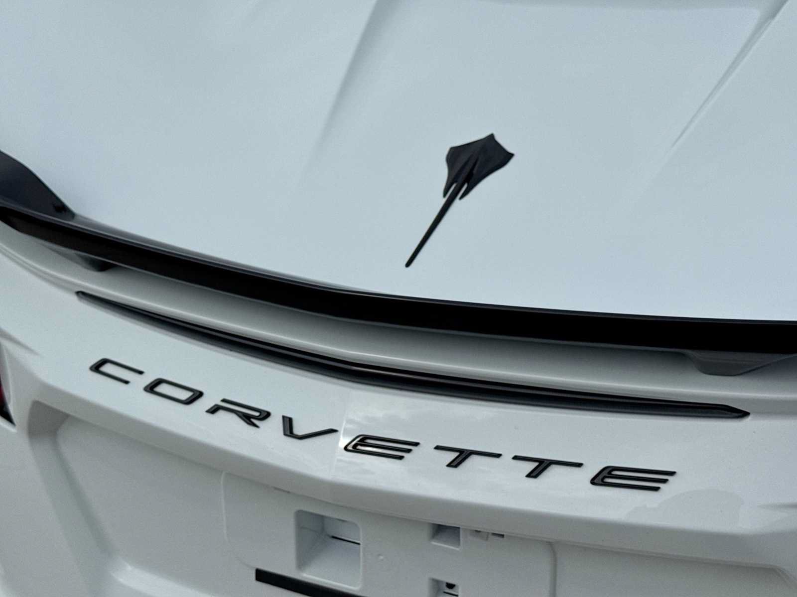 Used 2023 Chevrolet Corvette Stingray Preferred Conv w/ Z51 Performance Package RWD image 12