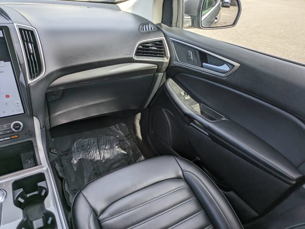 Certified 2024 Ford Edge SEL AWD/4WD image 17