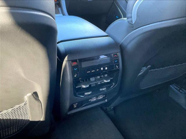 Used 2023 Jeep Grand Cherokee Overland w/ Advanced Protech Group III AWD/4WD image 12