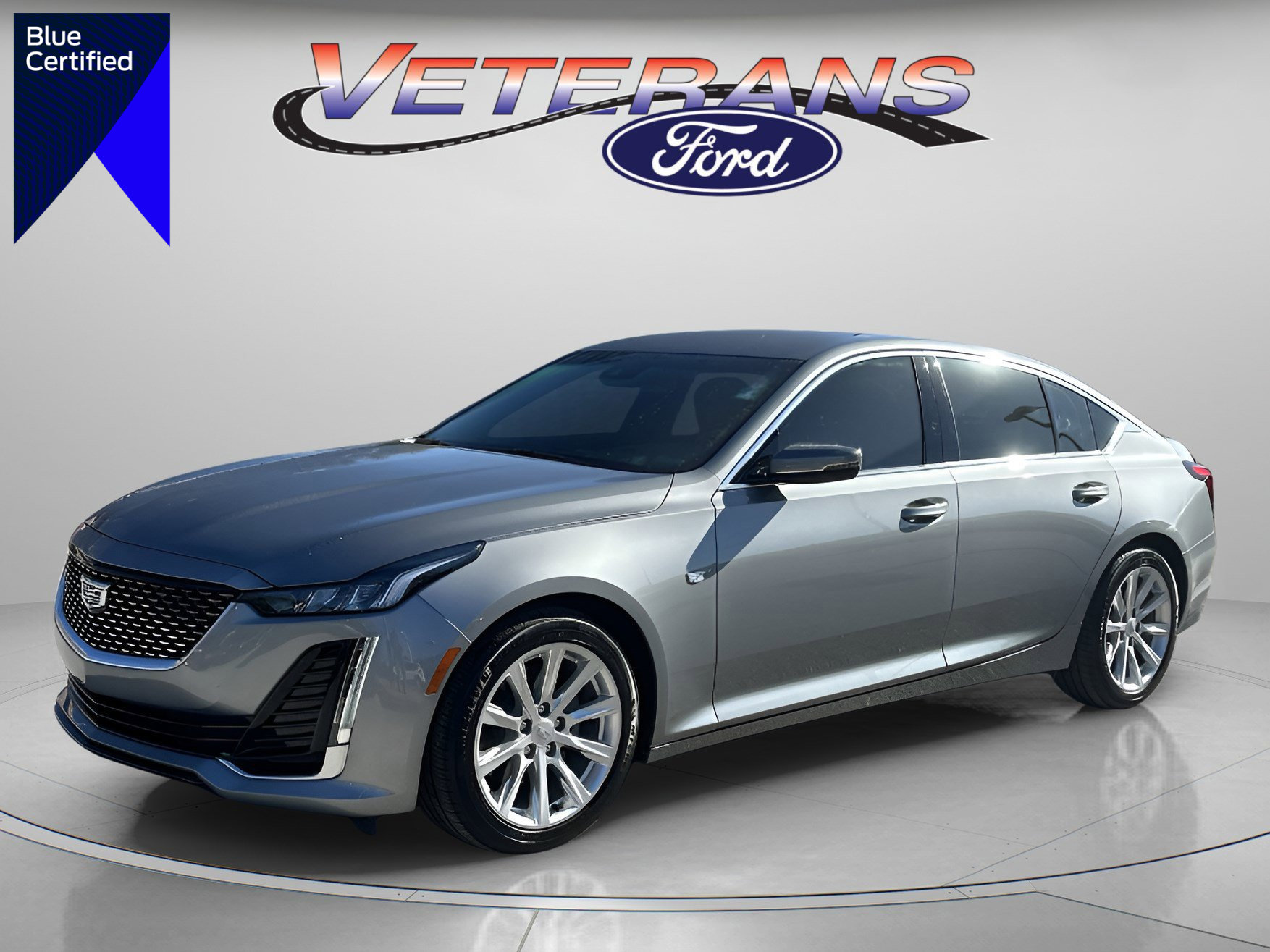 Used 2024 Cadillac CT5 Luxury image 1