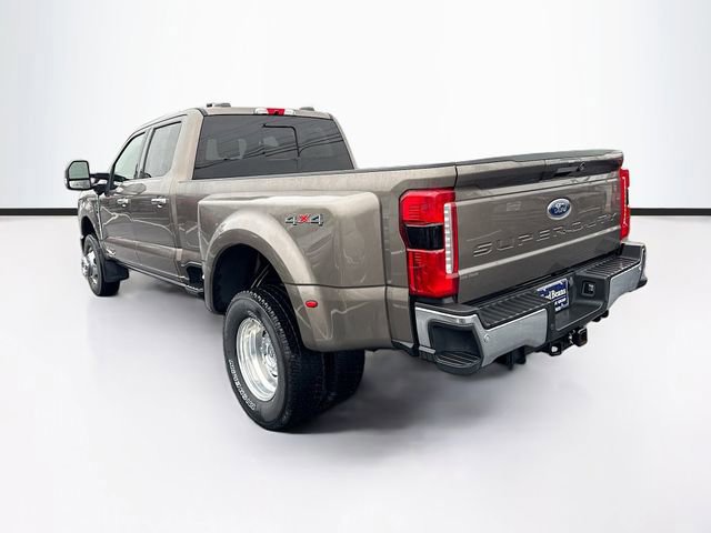 Certified 2023 Ford F350 Lariat w/ Lariat Ultimate Package image 3