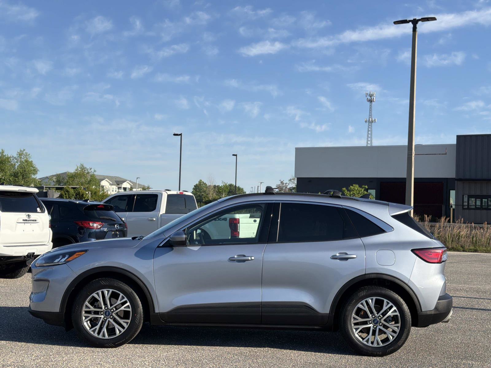 Certified 2022 Ford Escape SEL FWD image 7