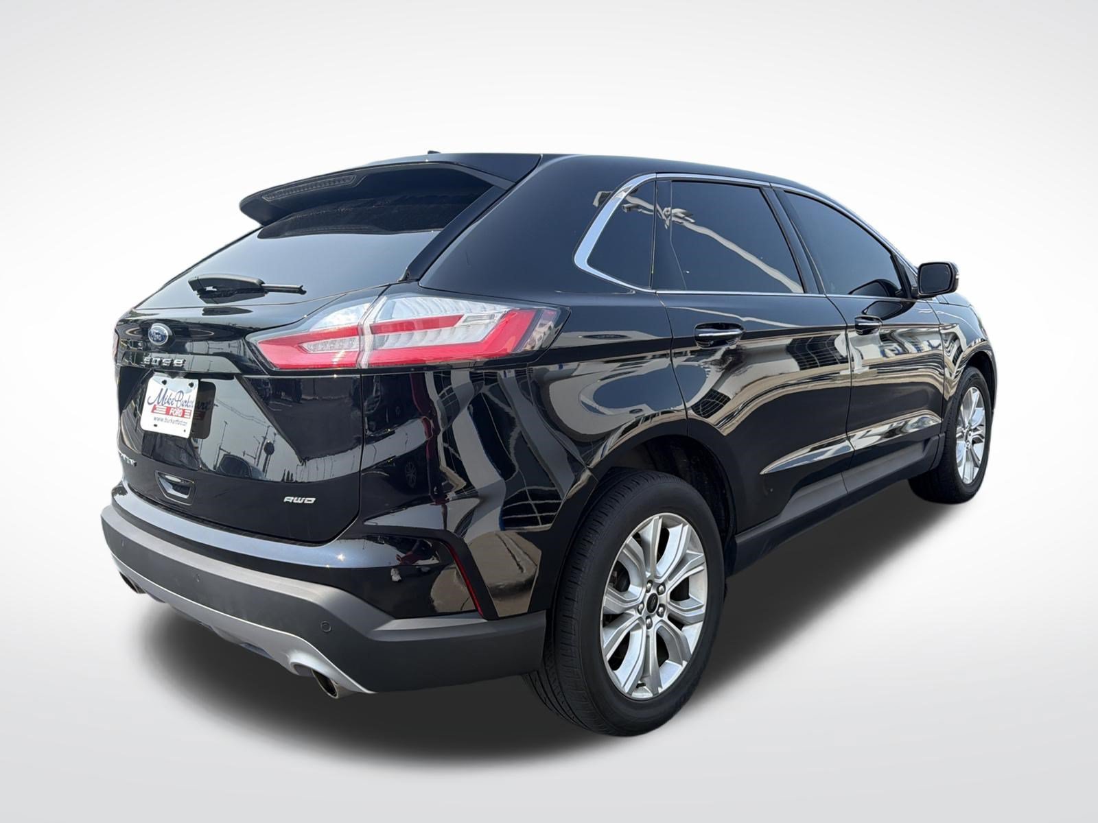 Certified 2024 Ford Edge Titanium AWD/4WD image 8