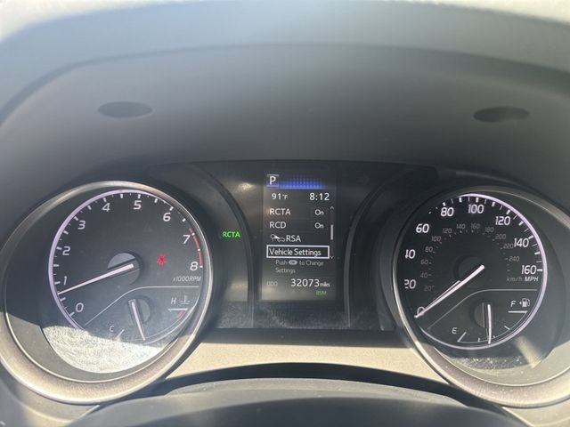 Used 2023 Toyota Camry SE w/ Cold Weather Package FWD image 15