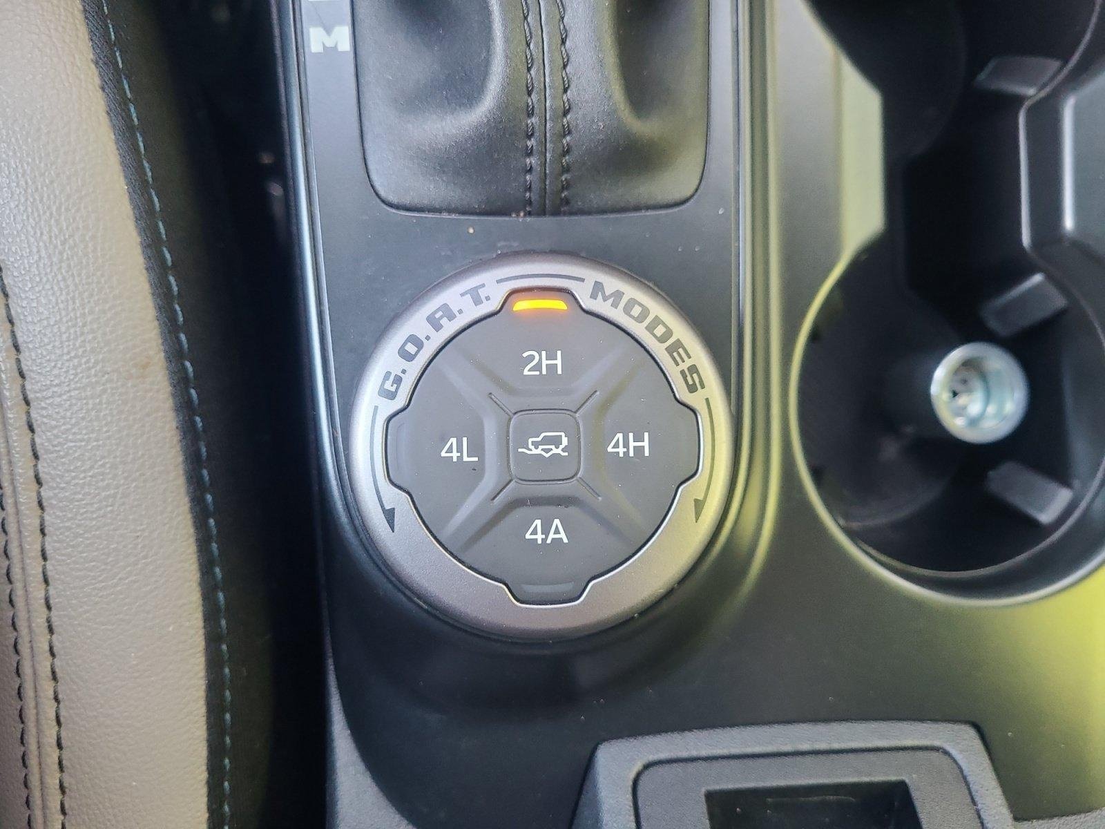 Certified 2024 Ford Bronco Wildtrak AWD/4WD image 35