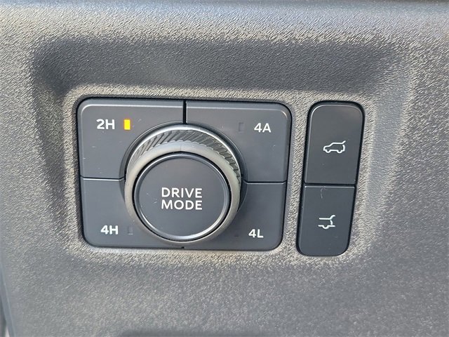 Certified 2025 Ford Expedition Platinum w/ Platinum Ultimate Package image 18