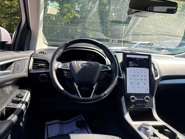 Certified 2024 Ford Edge SEL AWD/4WD image 12