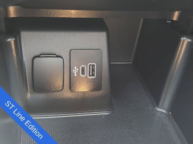 Certified 2025 Ford Explorer ST-Line w/ Premium Package AWD/4WD image 12