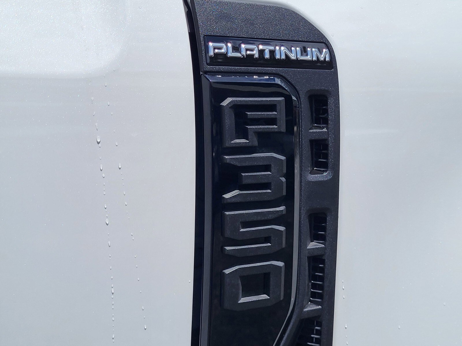 Certified 2025 Ford F350 Platinum AWD/4WD image 12