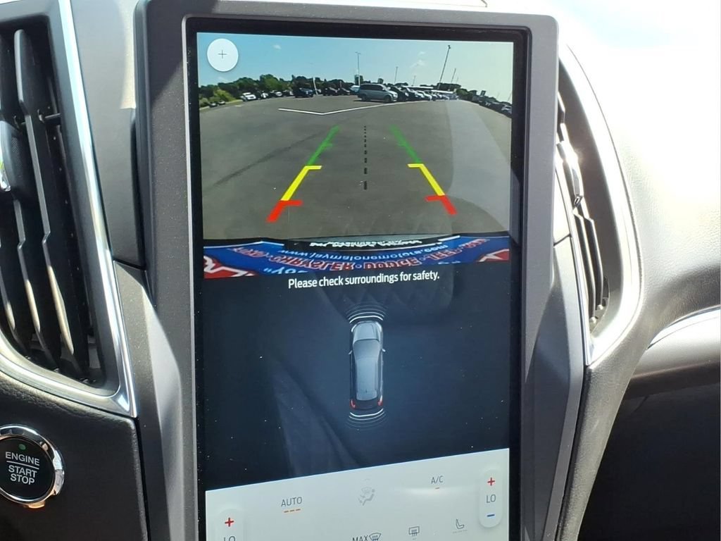Certified 2023 Ford Edge Titanium AWD/4WD image 16