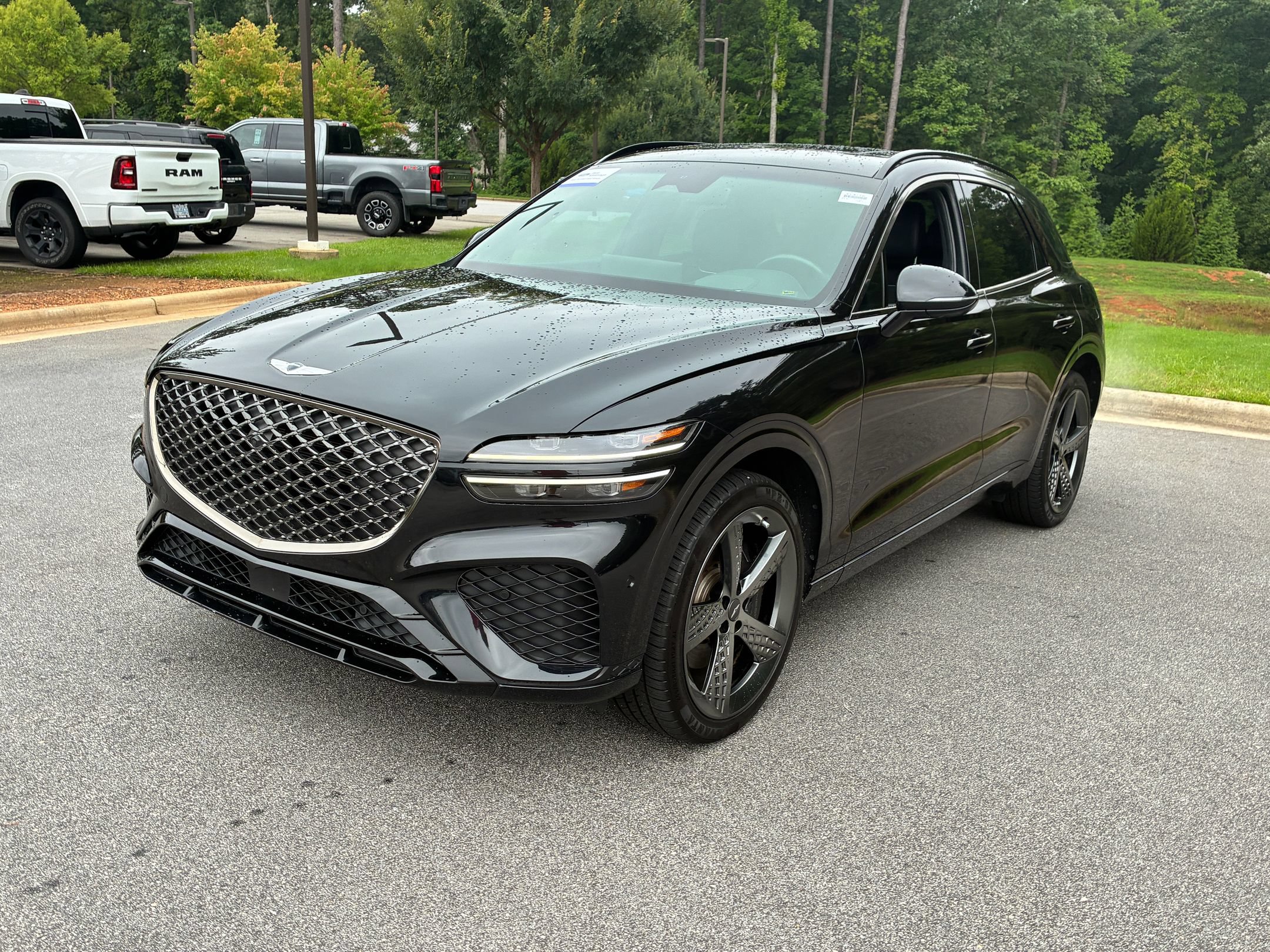 Used 2022 Genesis GV70 3.5T Sport w/ Sport Prestige Package AWD/4WD image 5