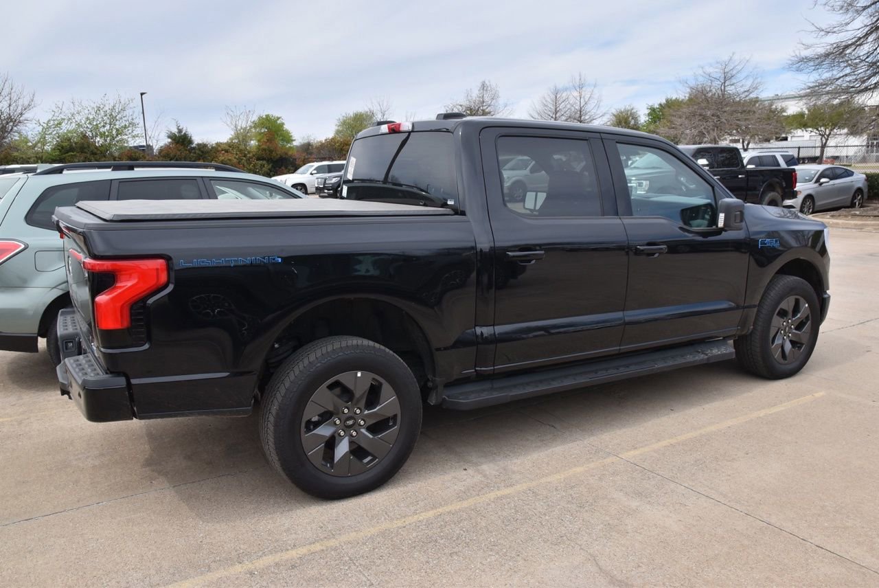 Certified 2025 Ford F150 Lightning Flash image 5