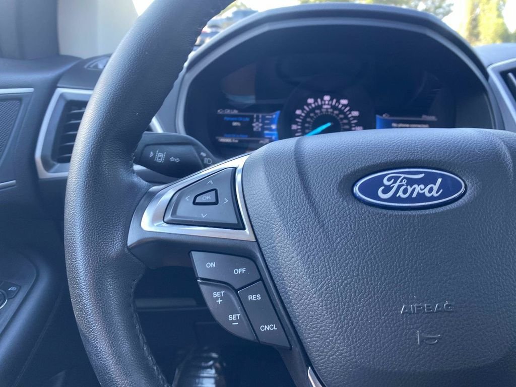 Certified 2024 Ford Edge SEL AWD/4WD image 31