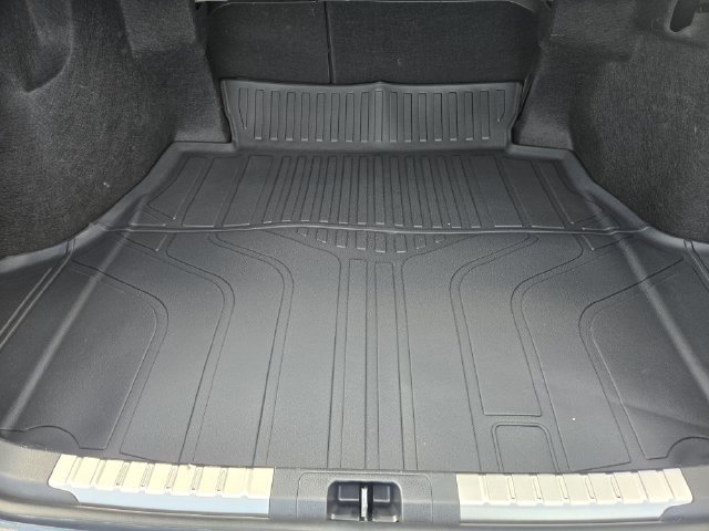 Used 2025 Toyota Camry XSE w/ Premium Package FWD image 30