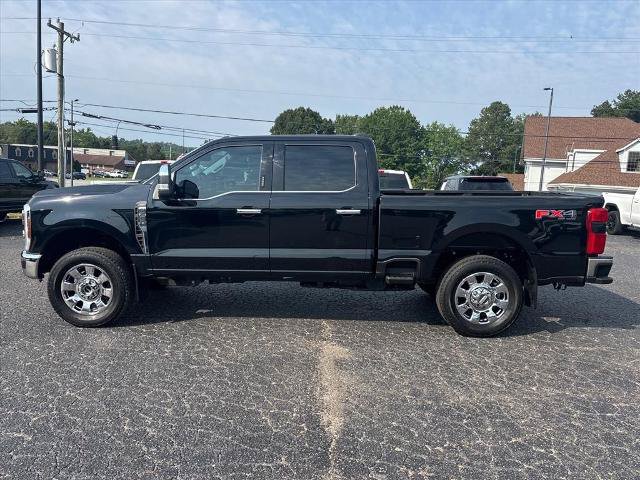 Certified 2024 Ford F250 Lariat w/ Lariat Ultimate Package AWD/4WD image 4