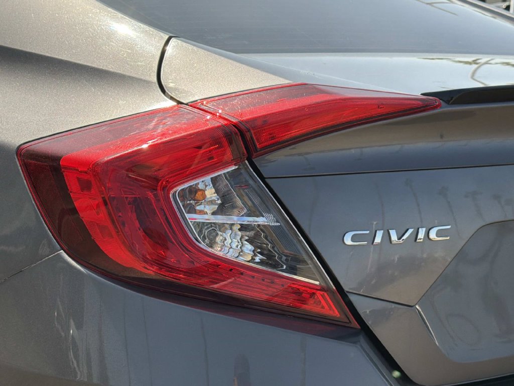 Used 2021 Honda Civic Sport image 8