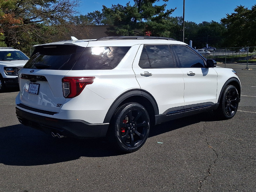 Certified 2023 Ford Explorer ST w/ Equipment Group 401A AWD/4WD image 9