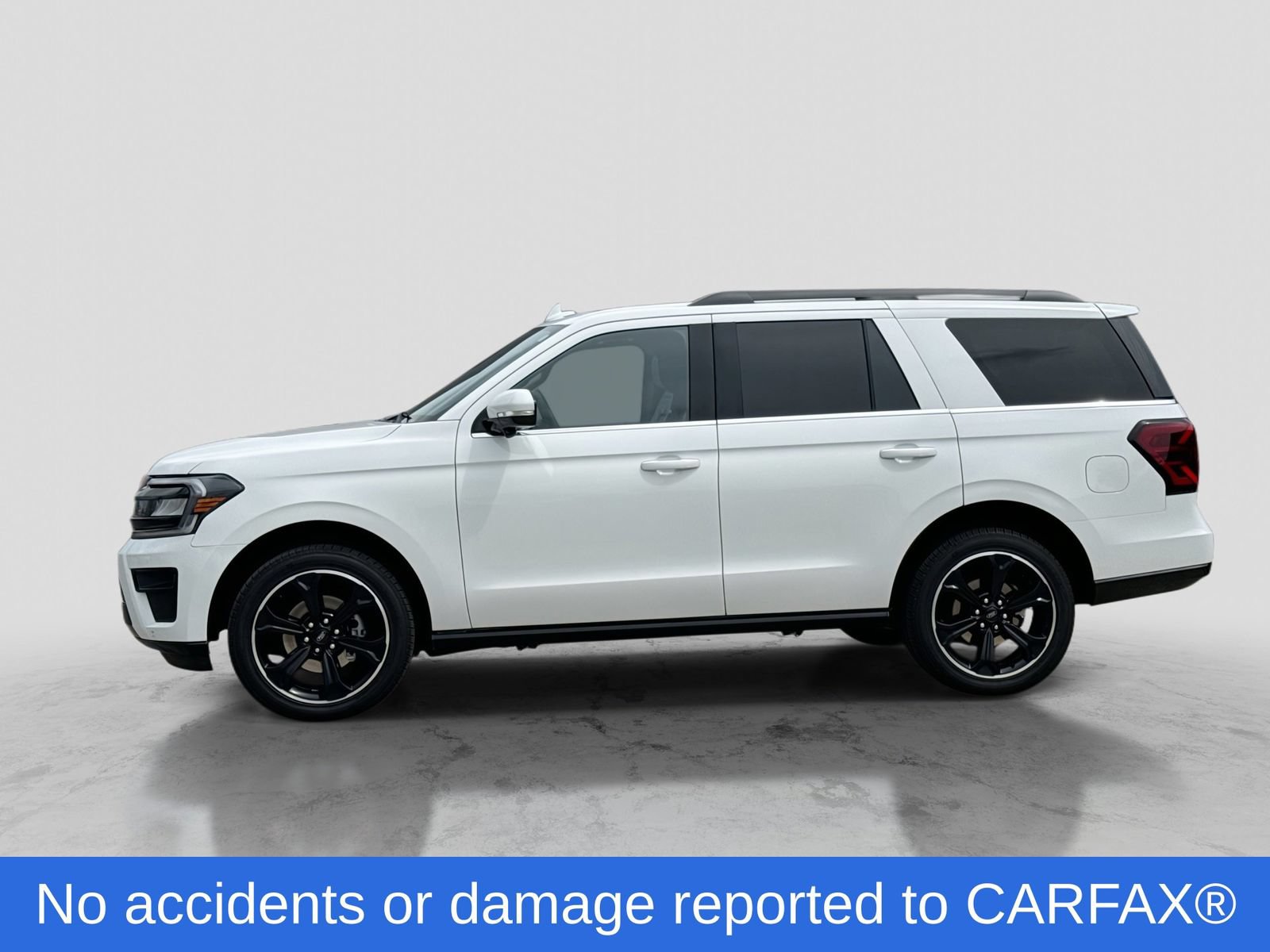 Certified 2023 Ford Expedition Limited AWD/4WD image 3