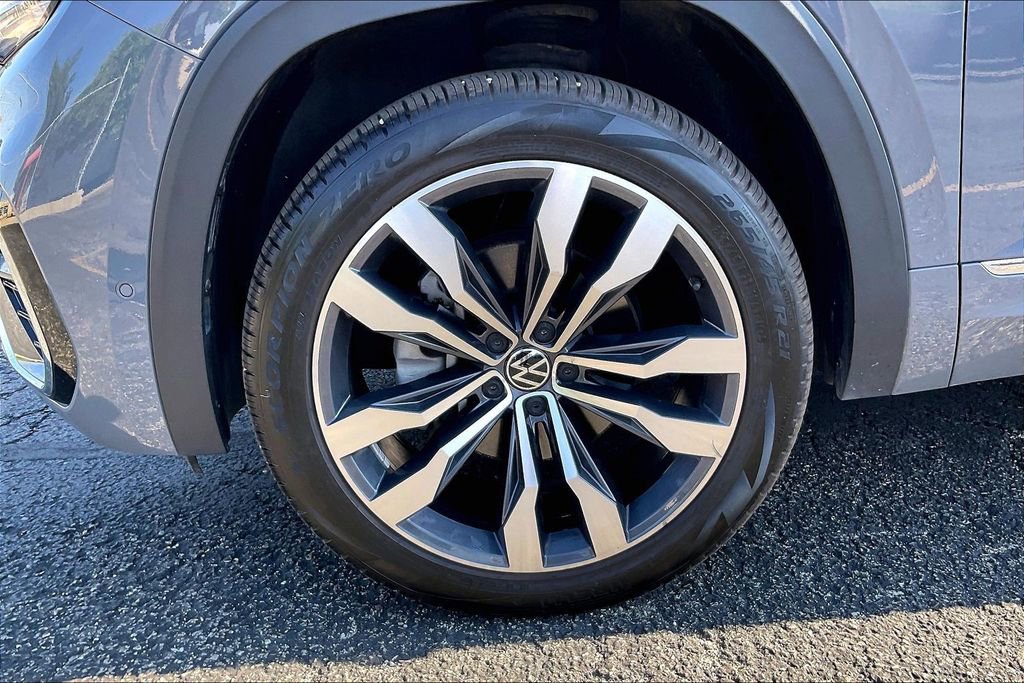 Used 2021 Volkswagen Atlas Cross Sport SEL Premium R-Line w/ Cross Sport MDO Package AWD/4WD image 8