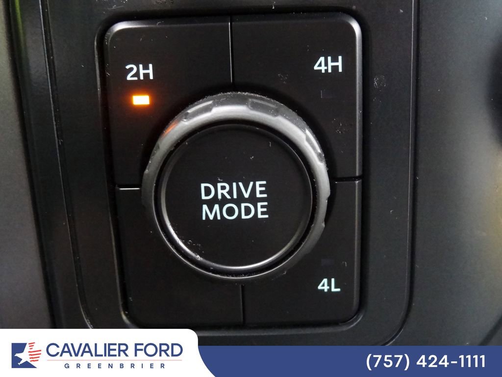 Certified 2025 Ford F150 XLT w/ Equipment Group 301A Standard AWD/4WD image 19