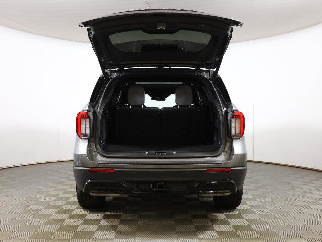 Certified 2025 Ford Explorer ST-Line w/ Premium Package AWD/4WD image 34