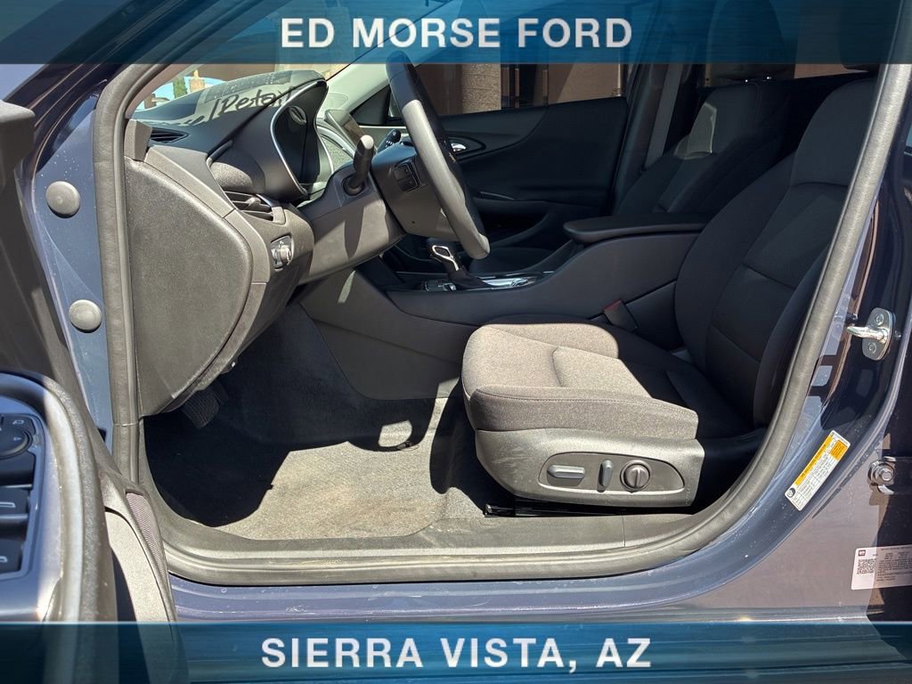 Used 2025 Chevrolet Malibu RS FWD image 25