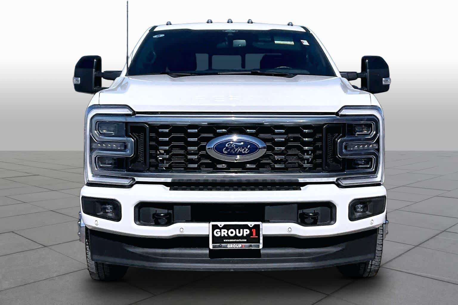 Certified 2026 Ford F350 Platinum w/ FX4 Off-Road Package AWD/4WD image 4