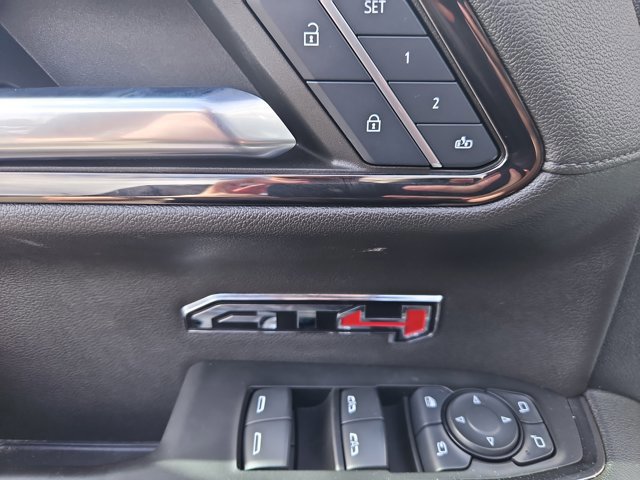 Used 2024 GMC Sierra 1500 AT4 w/ Technology Package image 9
