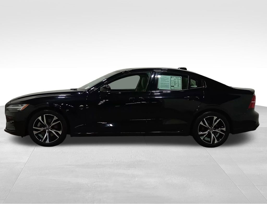 Used 2024 Volvo S60 B5 Plus FWD image 7