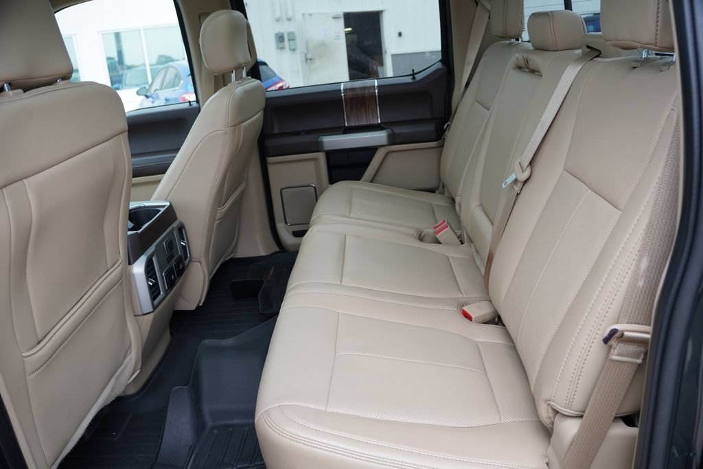 Certified 2018 Ford F150 Lariat w/ Equipment Group 502A Luxury AWD/4WD image 18