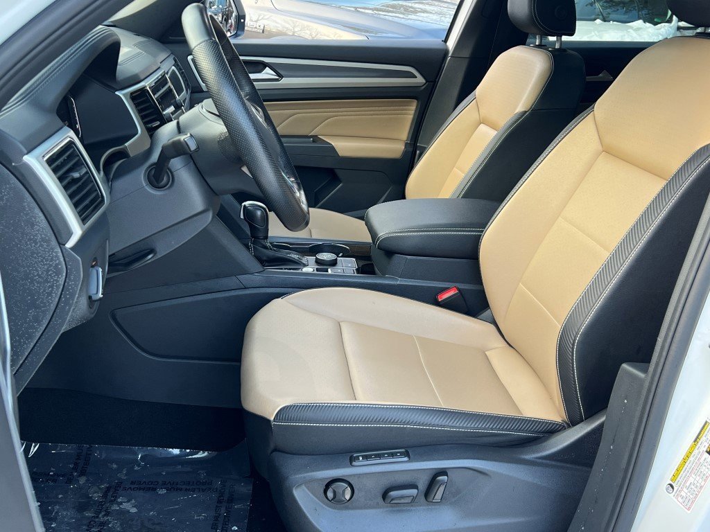 Used 2023 Volkswagen Atlas Cross Sport SEL image 20