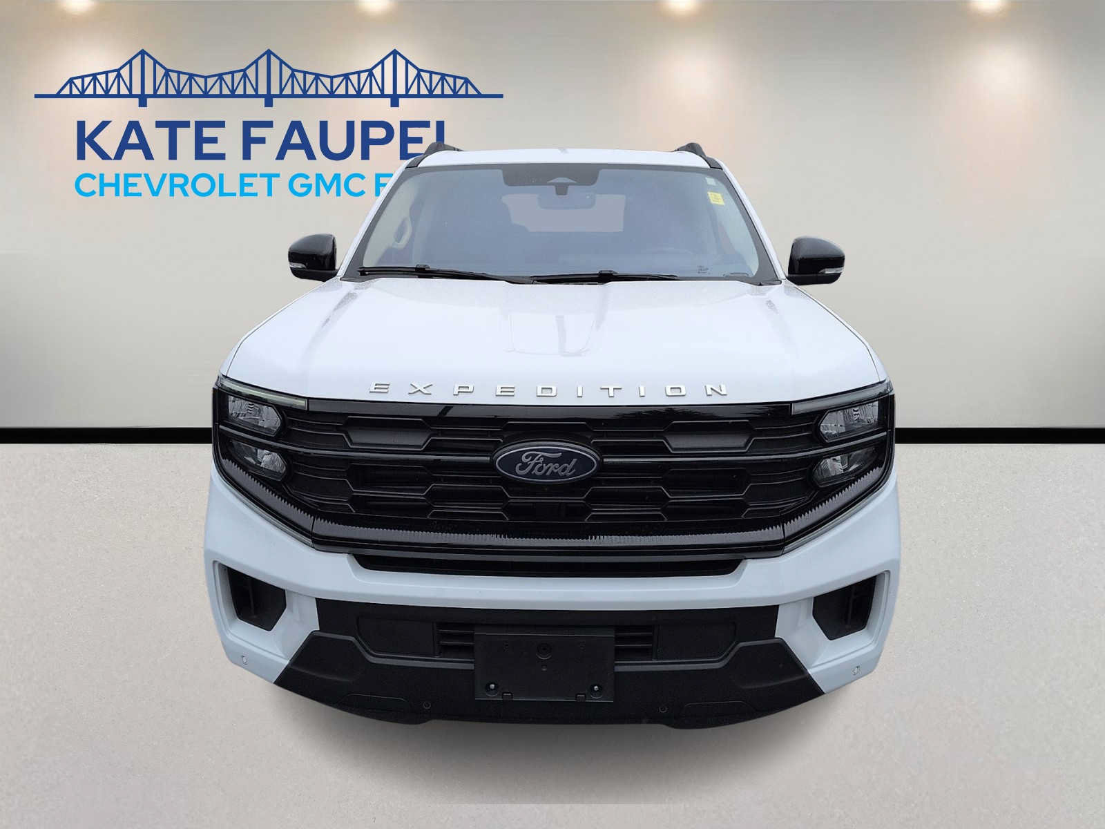 Certified 2025 Ford Expedition Active AWD/4WD image 2