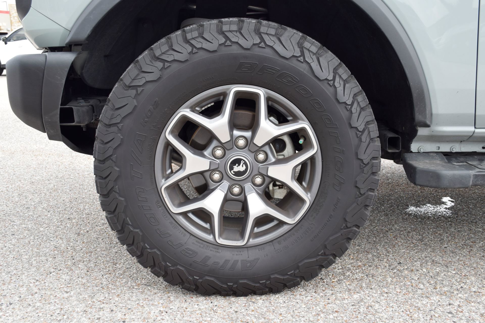 Certified 2024 Ford Bronco Black Diamond AWD/4WD image 25