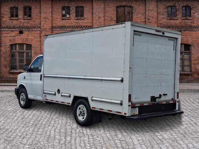 Used 2021 GMC Savana 3500 w/ Power Convenience Package RWD image 6