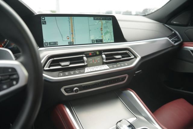 Used 2021 BMW X6 M50i w/ Executive Package AWD/4WD image 26