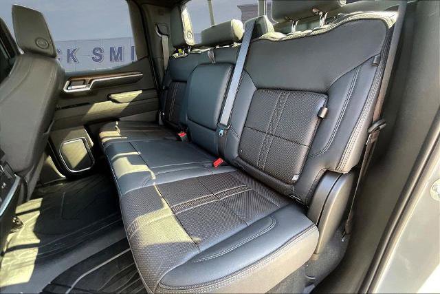 Used 2026 Chevrolet Silverado 1500 High Country image 23