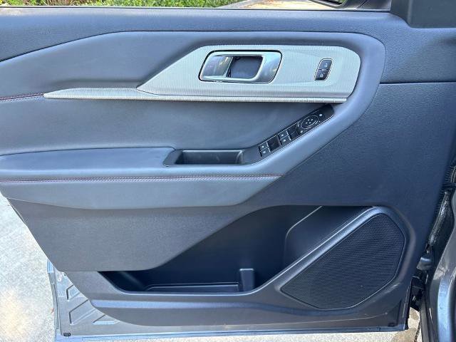 Certified 2025 Ford Explorer Active image 15