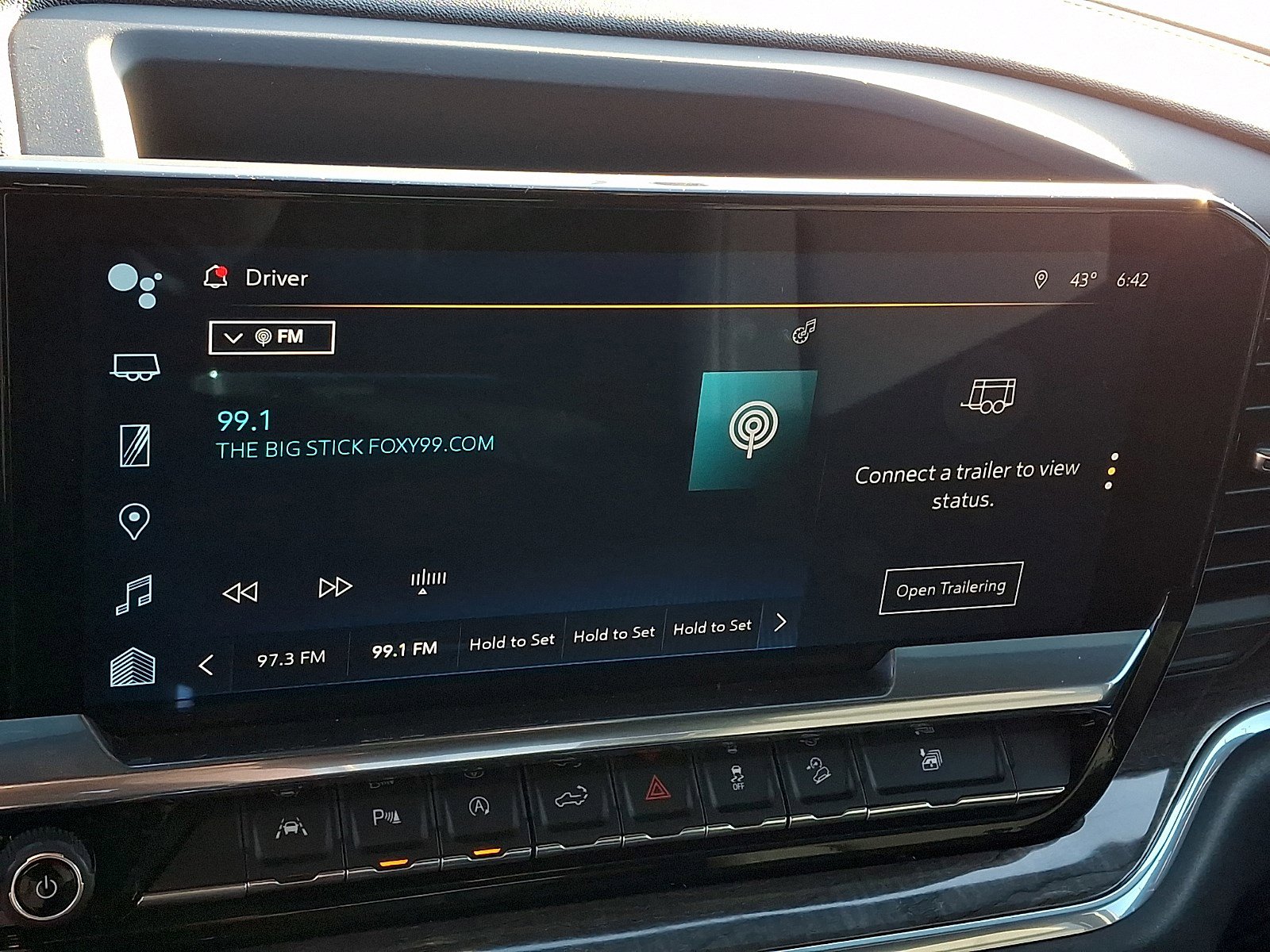 Used 2023 Chevrolet Silverado 1500 LTZ w/ Z71 Off-Road Package image 15