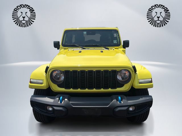 Used 2024 Jeep Wrangler Unlimited AWD/4WD image 2