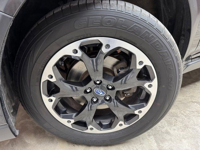 Used 2023 Subaru Crosstrek 2.0i image 29